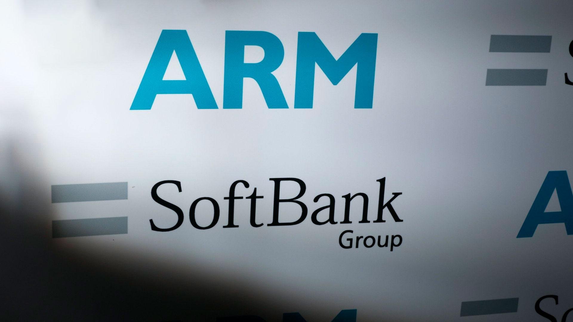 A ARM foi comprada pelo conglomerado SoftBank em 2016. (Bloomberg/Financial Times)