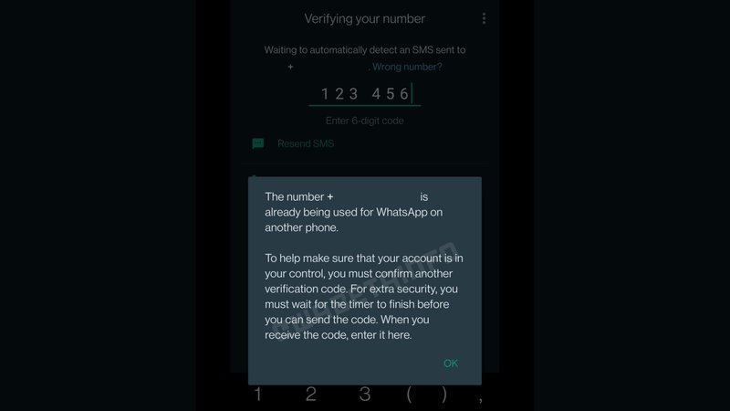 Tentativa do WABetainfo de logar uma conta do WhatsApp em um segundo dispositivo usando o recurso de dupla verificação. (WABetainfo)