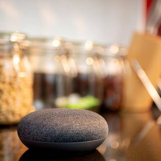 Imagem de Alexa ou Google Assistente: qual assistente inteligente escolher?