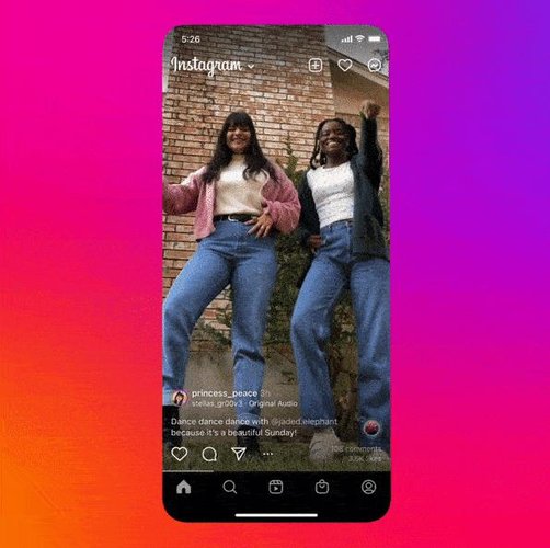 Com a atualização disponibilizada para alguns usuários, os vídeos do feed ficam ainda mais verticais, ocupando quase toda a tela, assim como no TikTok. (Instagram / The Verge)