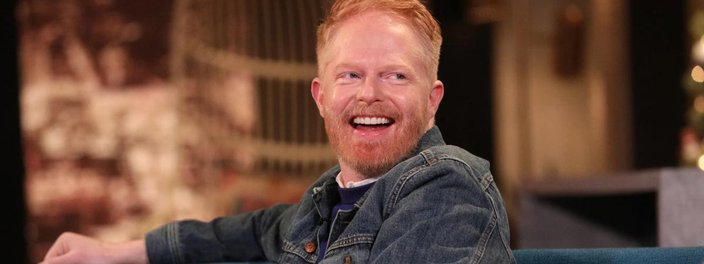 Imagem de: Modern Family: ator de Mitchell confirma que roteiro de spin-off existe