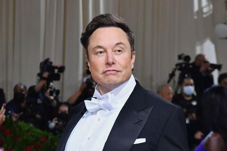 Elon está sendo processado também por esquema de pirâmide com criptomoeda (Fonte: Angela Weiss / AFP / G1 / Reprodução)