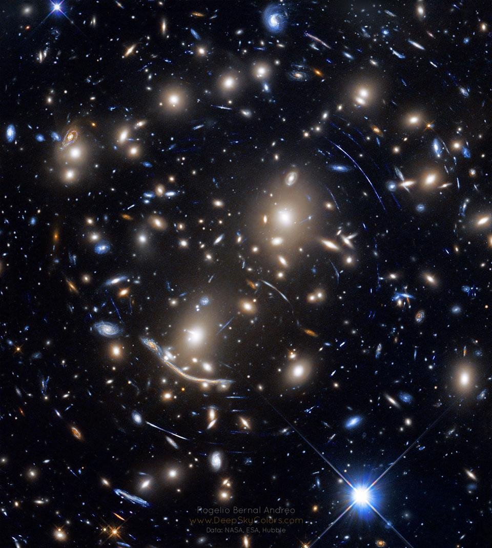 Aglomerado de galáxias Abell 370.
