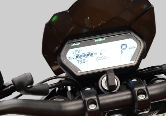 Shineray lança moto elétrica com que roda até 150 km por R$ 18.900