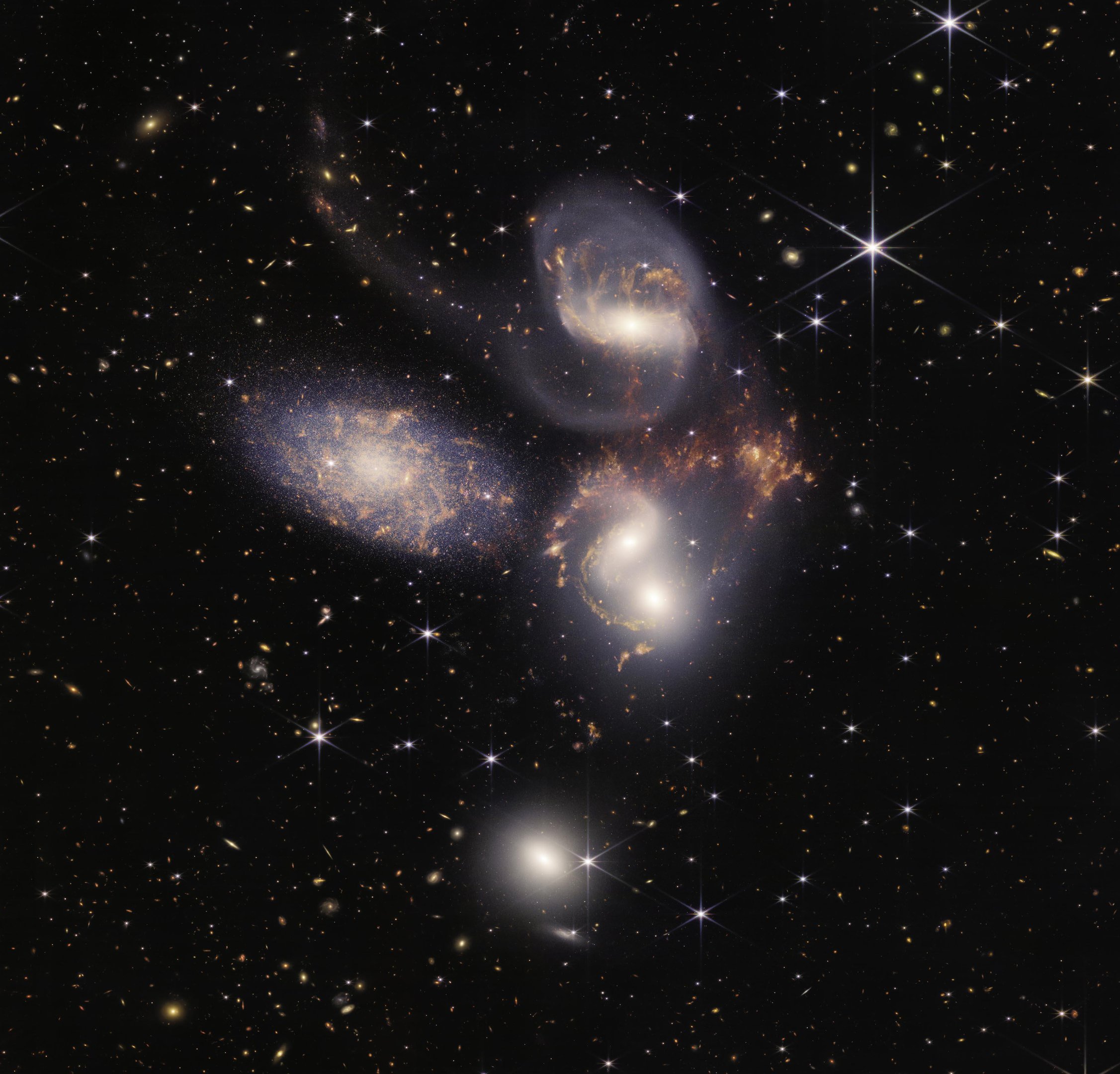 Grupos de galáxias mais estreitos, como o Quinteto de Stephan, podem ter sido mais comuns no início do universo