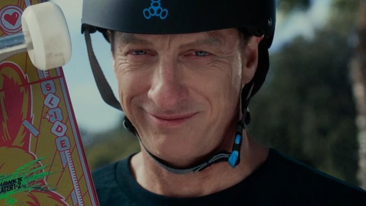 Tony Hawk canta músicas de seus jogos em apresentação surpresa – Supersoda