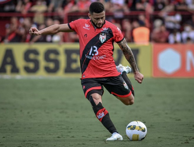 O Atlético GO tenta afastar a má fase do Brasileirão, avançando na Copa do Brasil