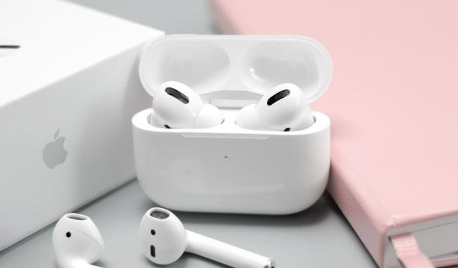 A Koss pedia royalties sobre as vendas de AirPods e produtos sem fio da Beats.