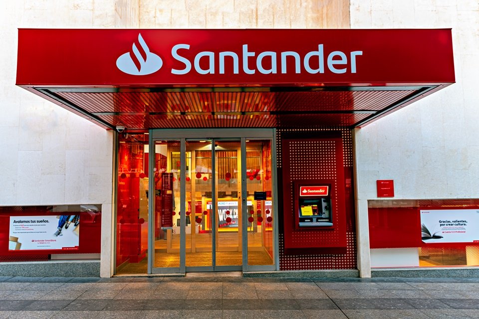Santander fica fora do ar e rende memes engraçados nas redes; veja