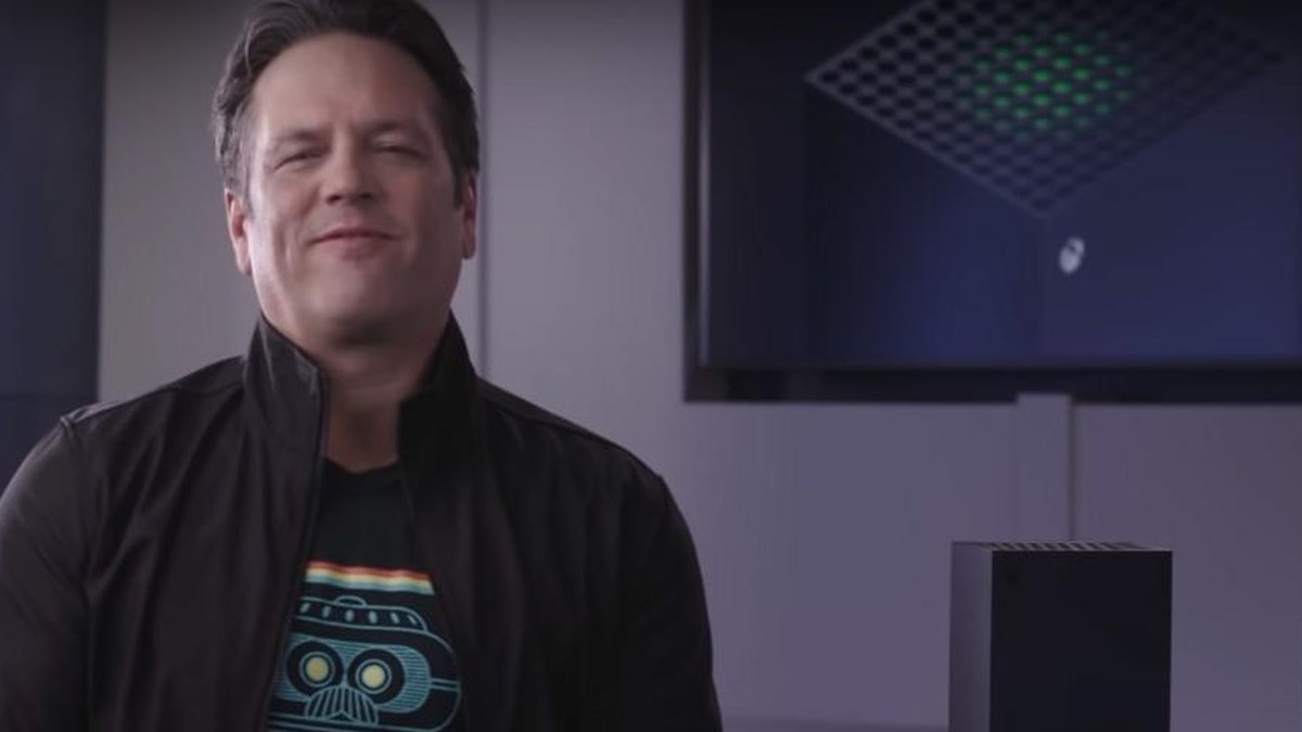 Phil Spencer is a God ! - Xbox One