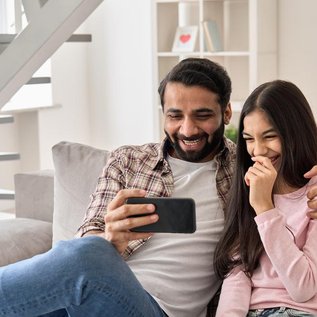 Imagem de Celular com TV digital ainda vale a pena em 2022?