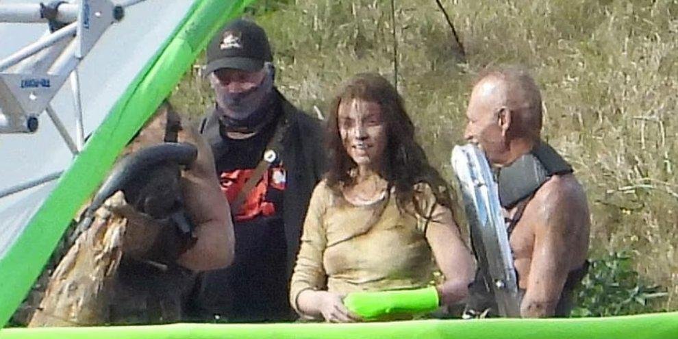 Anya Taylor-Joy aparece como jovem Furiosa em fotos do prequel de Mad Max