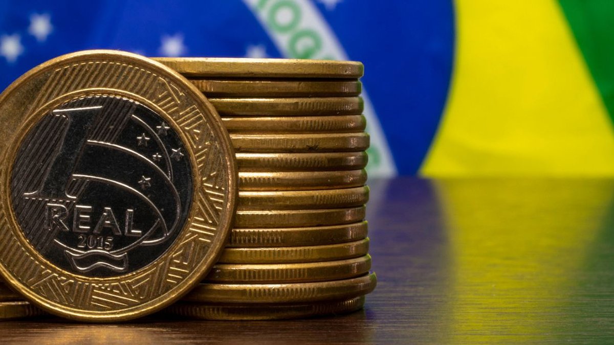 Auxílio Brasil de R$ 600: quando começa a ser pago e quem vai receber