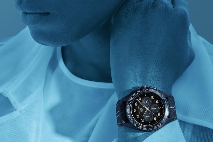 Imagem de divulgação do  TAG Heuer Connected Calibre E4 - Porshe edition. (TAG Heuer)