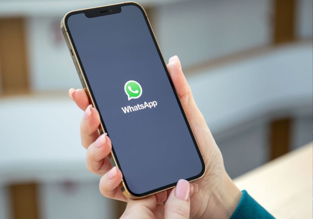 WhatsApp anuncia novos recursos como retirar o 'Online