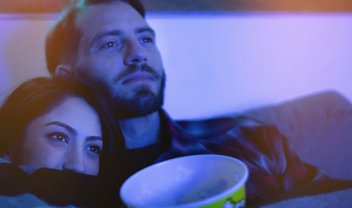 5 ÓTIMOS FILMES DE ROMANCE que chegaram em 2021 na Netflix 