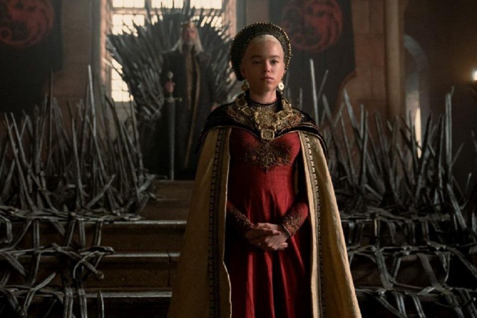 Quem vai chegar ao trono? Já foi revelado o teaser do último episódio da primeira  temporada de House of the Dragon - Atualidade - SAPO Mag