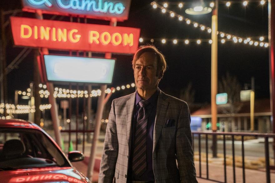 Peter Gould explicou as influências de Breaking Bad e El Camino no final de Better Call Saul