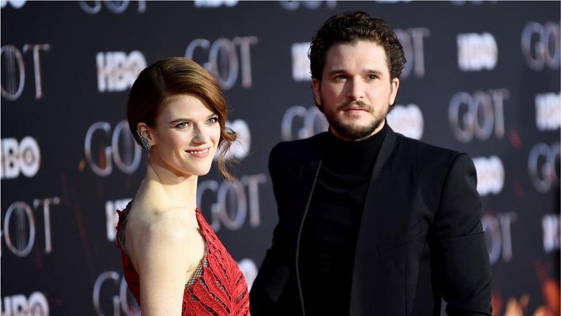 Desde 2018, Kit Harington é casado com a atriz Rose Leslie, que conheceu nos bastidores de Game of Thrones. (HBO/Reprodução)