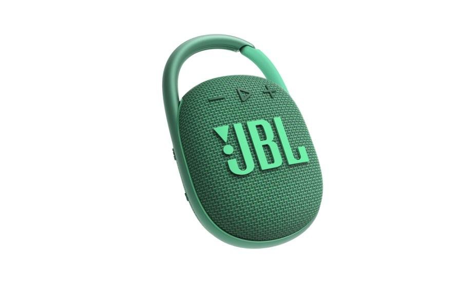 JBL Clip 4 Eco fica até 10 horas longe da tomada, mas é mais caro.