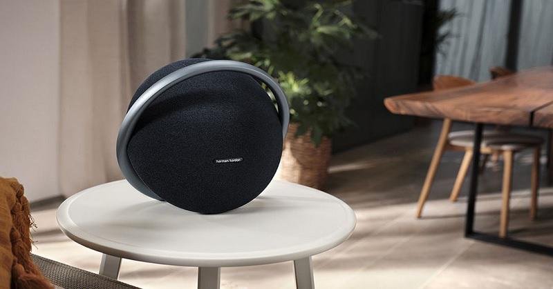 Nova caixa de som da Harman Kardon tem design diferenciado.