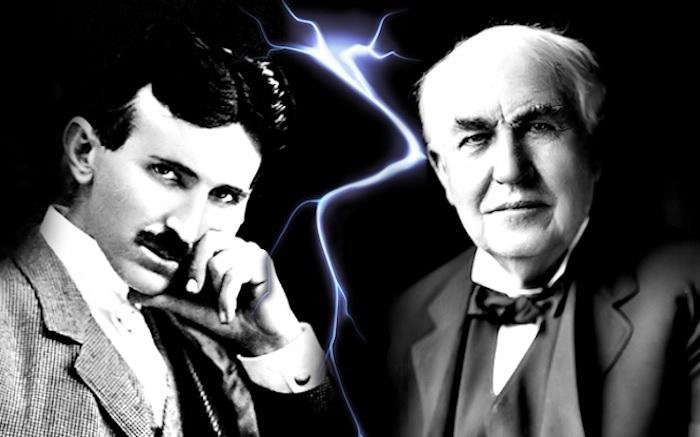 A Guerra das Correntes colocou Nikola Tesla e Thomas Edison em lados opostos
