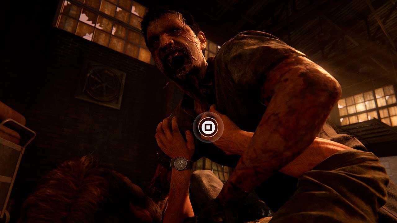 Descrição da Imagem: Um infectado se encontra agarrando o jogador