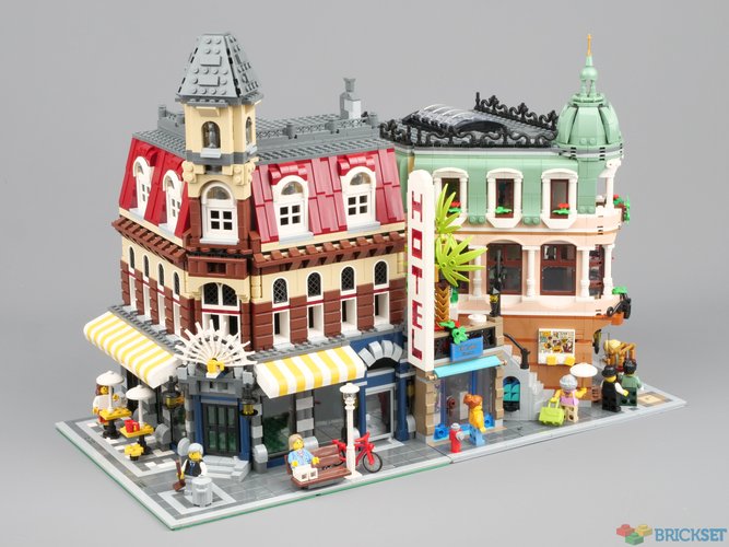 Lego Café Corner