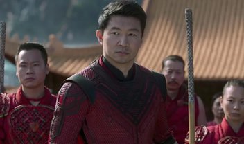 Shang-Chi 2 só estreia após filmes dos Vingadores, diz Simu Liu