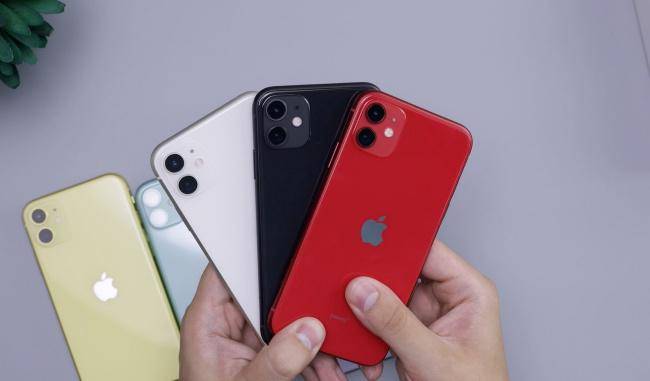 O iPhone 11 foi muito procurado na Black Friday 2021.