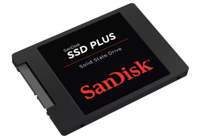 SSD SanDisk Plus.