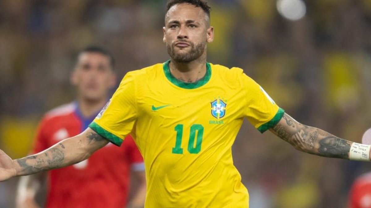 Neymar posta figurinhas raras no álbum da Copa do Mundo 2022