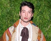 Ezra Miller: ator acredita ser um Messias e teria um altar em casa