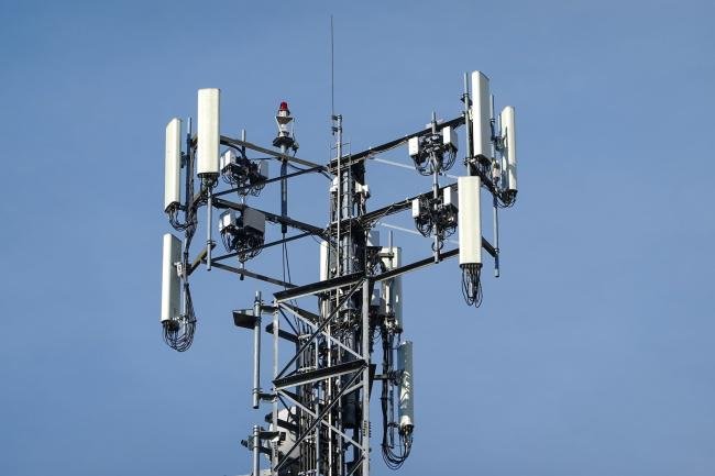 O sinal 5G oferece maiores velocidades e outras vantagens.