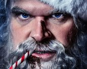 Noite Infeliz: ator de Stranger Things vira papai noel sanguinário