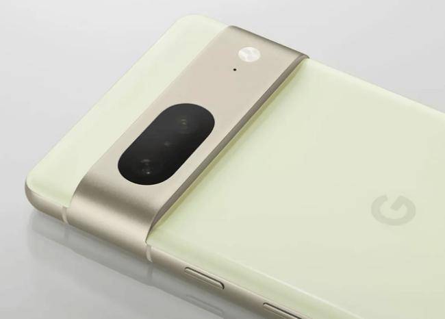 Google Pixel 7.