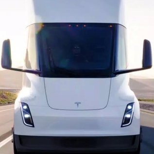 Imagem de Tesla Semi Truck terá primeiras unidades entregues em dezembro
