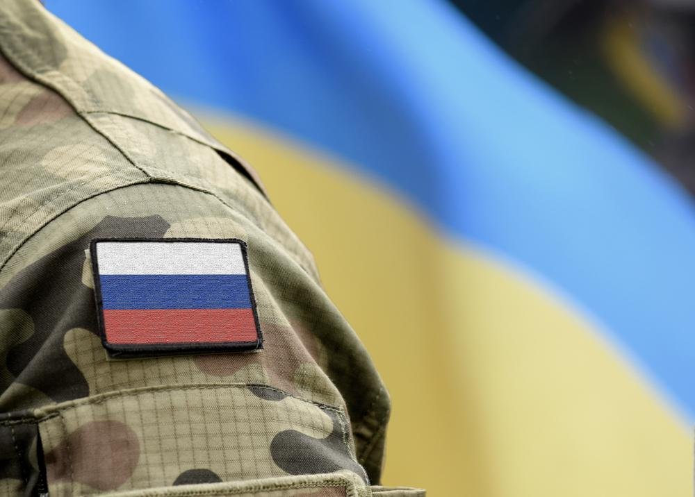Putin afirma que Ucrânia pretende usar arma nuclear; autoridades ucranianas negam