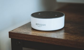 Amazon lança nova voz masculina para a Alexa no Brasil