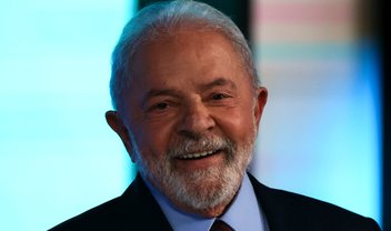 Lula é eleito presidente do Brasil com 50,90% dos votos