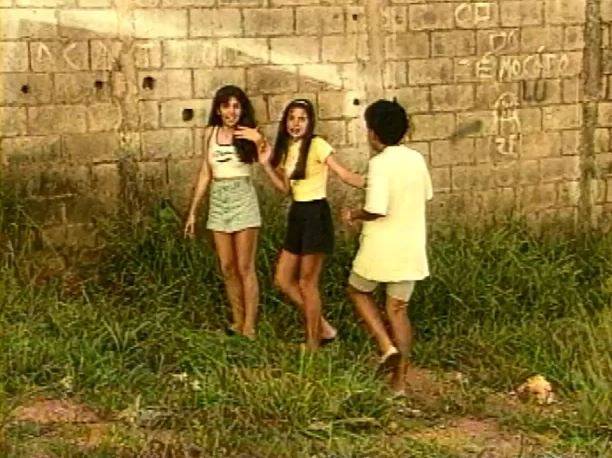 As três meninas na época, onde tudo aconteceu.