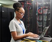 Projeto social lança curso gratuito de tecnologia para mulheres pretas