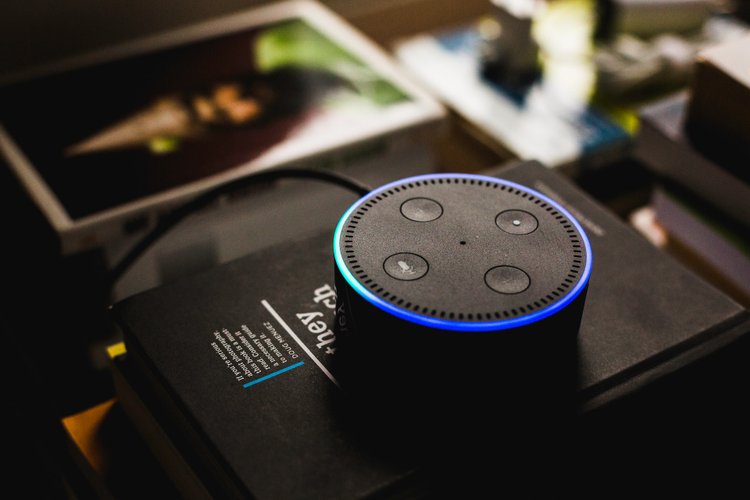 Setor da Amazon responsável pelo desenvolvimento de produtos Alexa estava em análise.