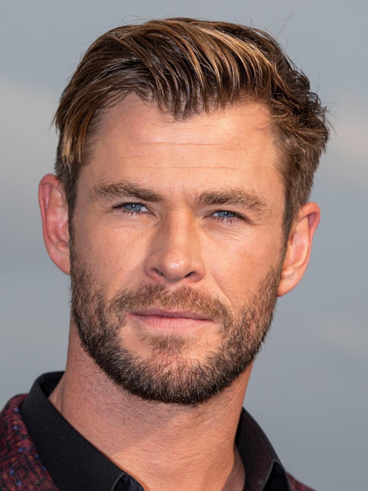 Ator Chris Hemsworth descobre chance de Alzheimer em teste genético