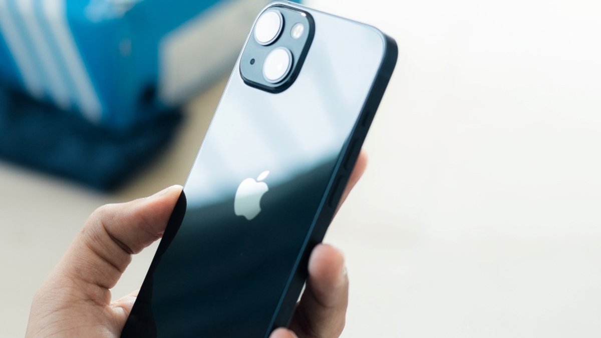 iPhone 12 Pro Max supera antecessor em teste de benchmark - TecMundo