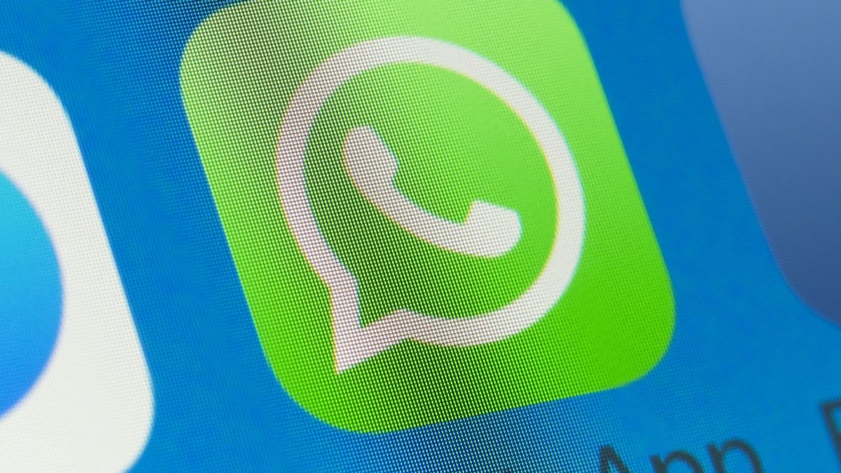Uber agora pode ser chamado pelo WhatsApp no Brasil - TecMundo