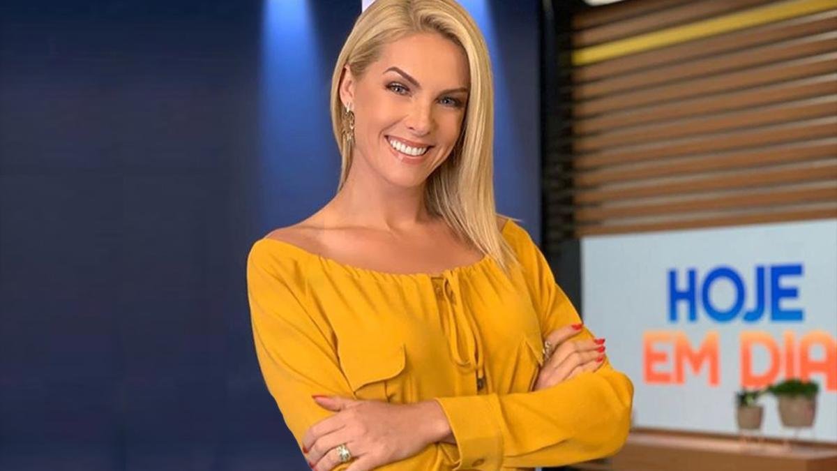 A apresentadora Ana Hickmann teve dados pessoais vazados pelos hackers. (Fonte: RecordTV/Divulgação.)