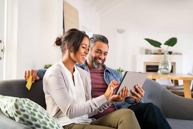 É possível se arrepender de suas compras virtuais sem justificativas em até sete dias. (Shutterstock/Reprodução)