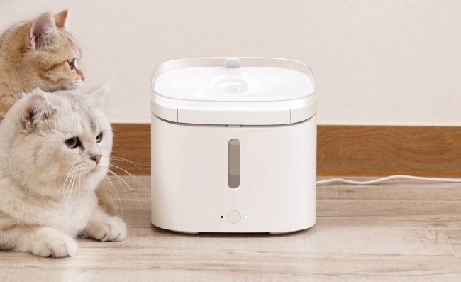 Bebedouro inteligente da Xiaomi para pets.