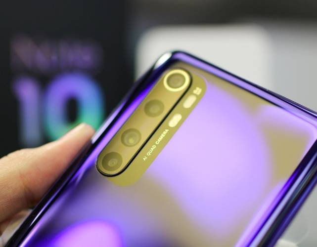 A linha Xiaomi Mi 10 chegou ao mercado em 2020.